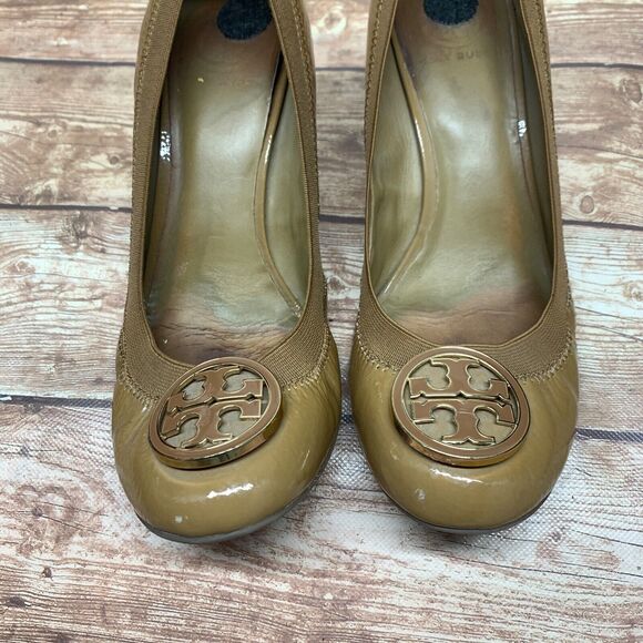 Tory Burch Pumps Heels Wedge Size 8.5M Caroline Nude Tan Patent Leather - Picture 7 of 13